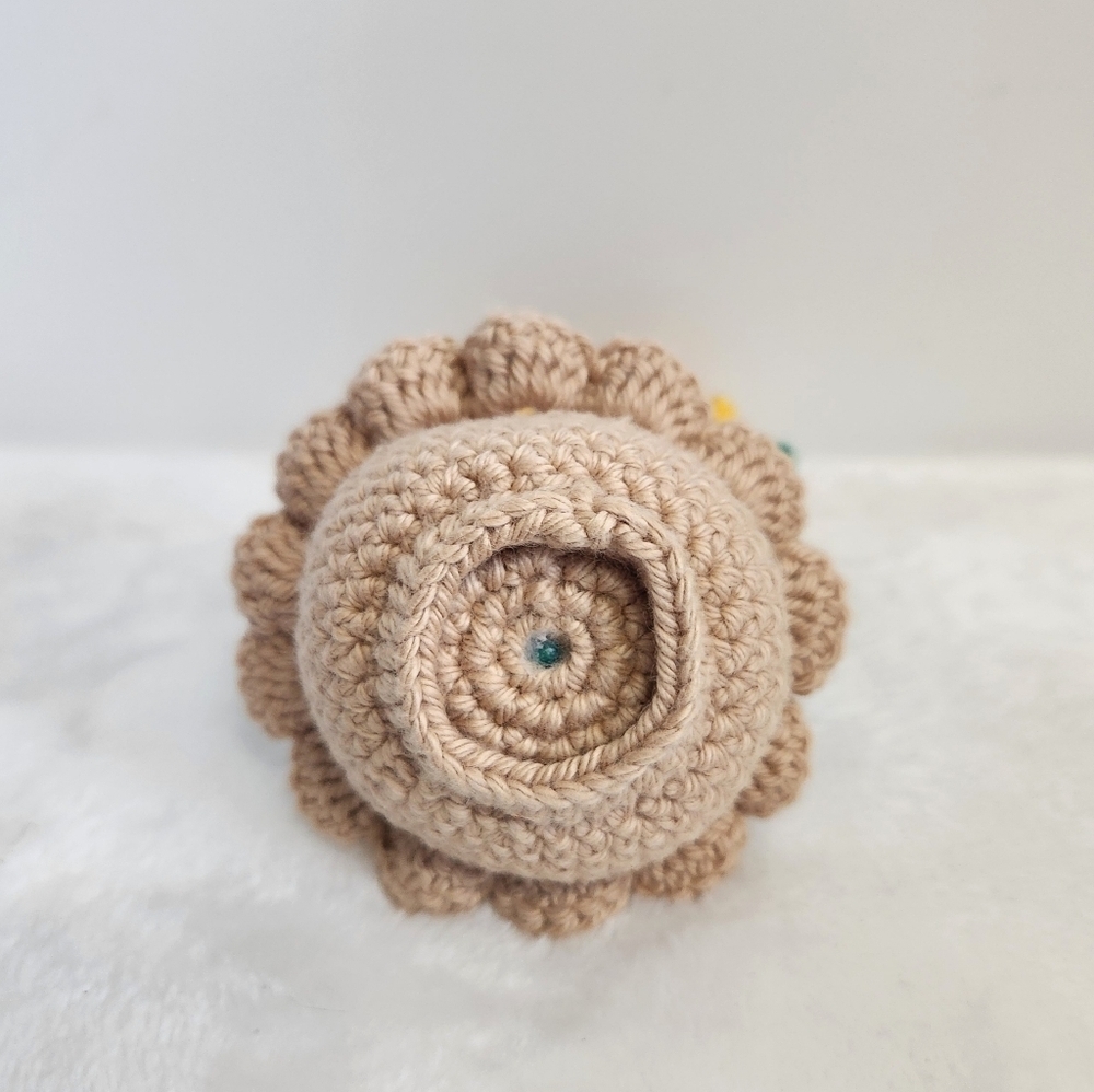 Sunflower 7" Handmade Crochet Flower Pot - Picture 8 of 8